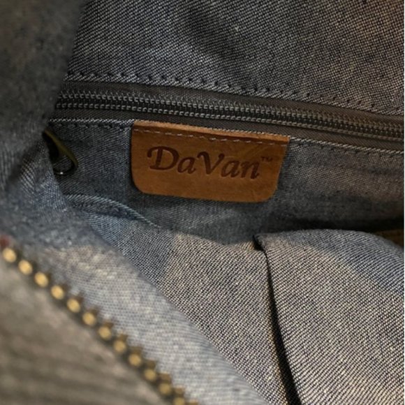 Davan Co. Multifunctional bag/backpack - Picture 6 of 6